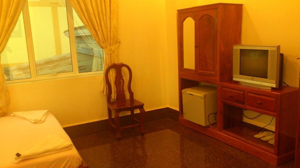 Old Town Guesthouse Kampot Phòng bức ảnh